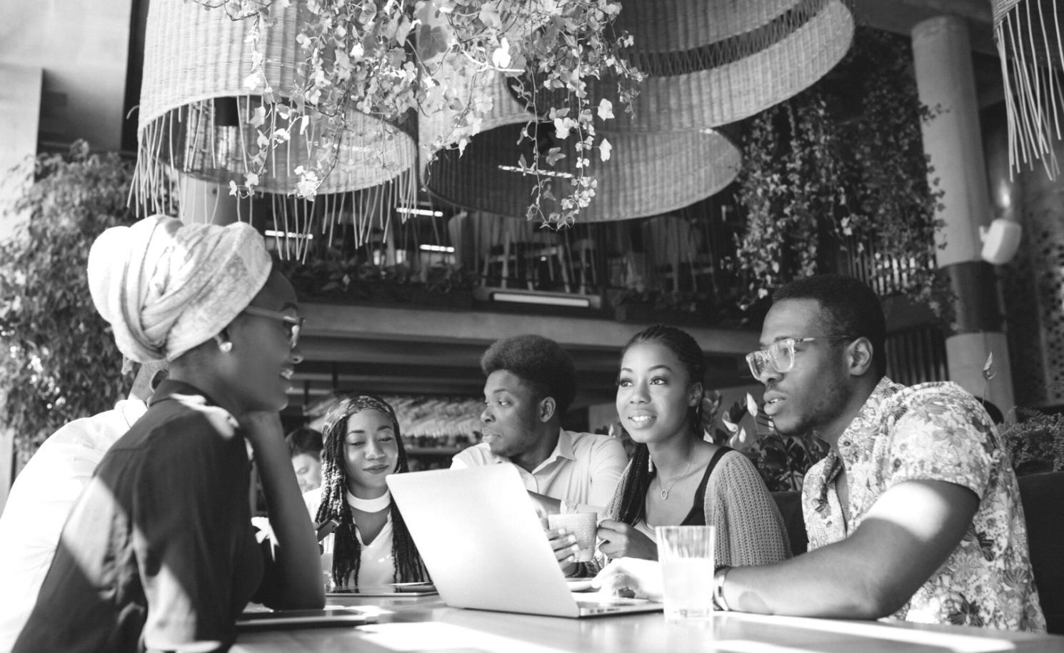 Dijital pazarlama araçları ve eğitim materyalleri